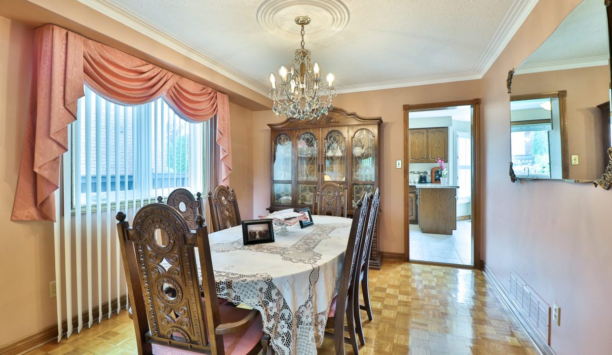 20_Dining Room