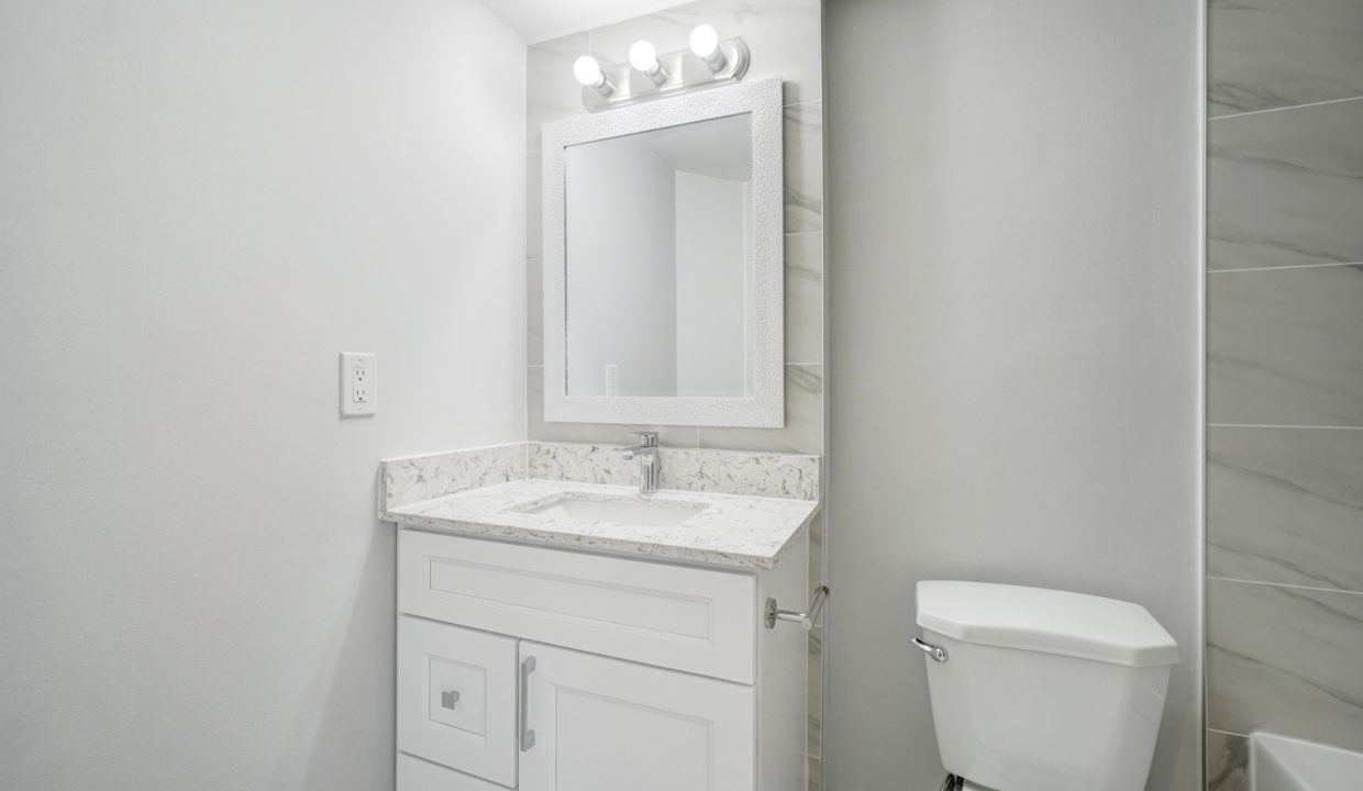 028_Master Ensuite