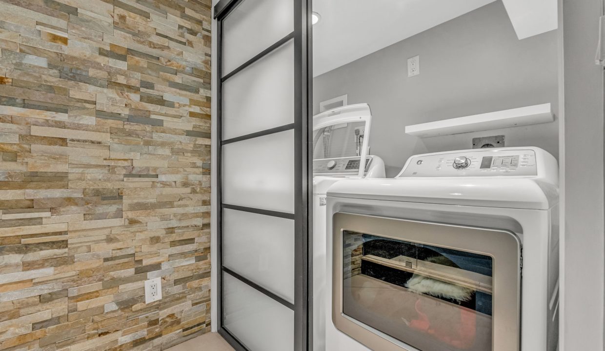 35-web-or-mls-60_006_Lower Level